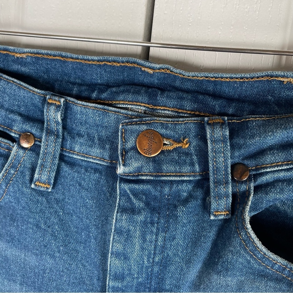 Wrangler A001 3030 Jeans Women’s 28 Blue Straight Leg Coastal Cowgirl Western - Picture 4 of 15